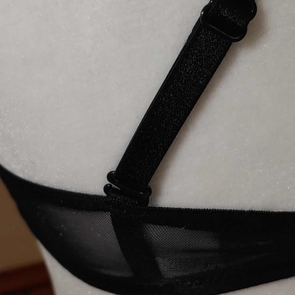 Victoria's Secret Multi Way Mesh Bra 34B - Picture 6 of 8